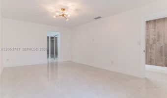 3571 Magellan Cir 343-4, Aventura, FL 33180