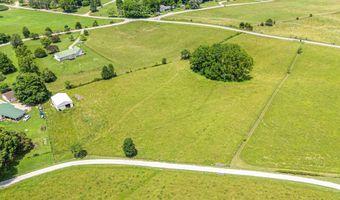 Dogwalk Rd, Alpine, TN 38543