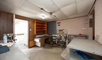 9786 Blackwater Rd, Baker, LA 70714