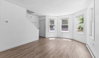 21 Hyde St 4, Burlington, VT 05401
