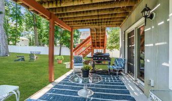 127 Oakland Ave, Atlantic Highlands, NJ 07716