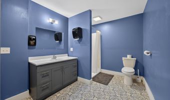 201 N Main St, Alma, WI 54610
