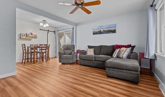 1920 E FRANCES St, Appleton, WI 54911