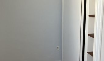 132 W 19TH St 4, Bayonne, NJ 07002
