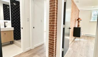 17821 POND Rd, Ashton, MD 20861