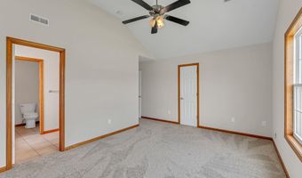 506 Santa Fe Ct, Baldwin City, KS 66006