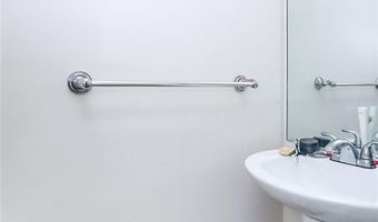 78 Lott Ln, Staten Island, NY 10314