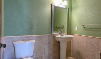 9804 BENTON St NW, Albuquerque, NM 87114