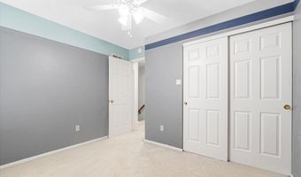 208 Kylewood Ct, Ballwin, MO 63021
