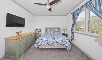 28 STATEN Dr, Hockessin, DE 19707