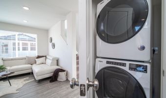 46514 Avery Ln, Bennett, CO 80102