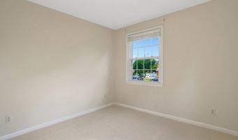 7623 ARLEN St, Annandale, VA 22003