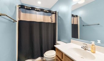 1354 E River Rd, Attica, IN 47918