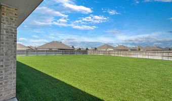 8104 MIAMI Ave, Amarillo, TX 79118