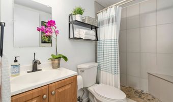 140 UWAPO Rd 39-102, Kihei, HI 96753
