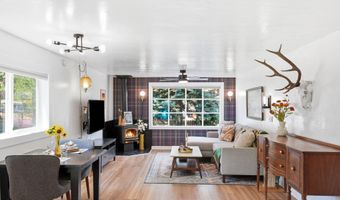19657 Hiller Dr, Bend, OR 97702