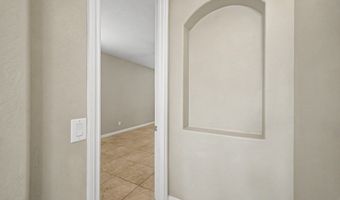 172 E CRESCENT Pl, Chandler, AZ 85249