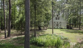 151 Mockingbird Ln, Atmore, AL 36502