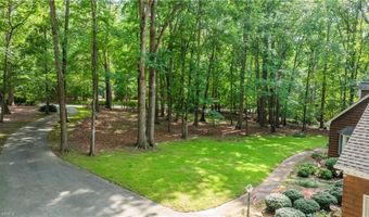 1982 Northmont Dr, Asheboro, NC 27205