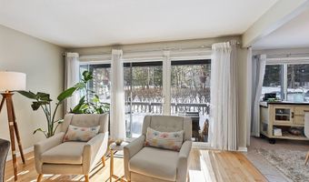 34 Parkwood Dr, Augusta, ME 04330