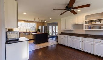 82 Bolton Branch Rd, Coventry, CT 06238