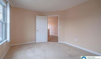 5041 Saw Grass Dr, Allen, PA 18067