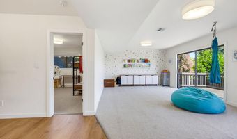 1509 Woodland Dr, Ashland, OR 97520