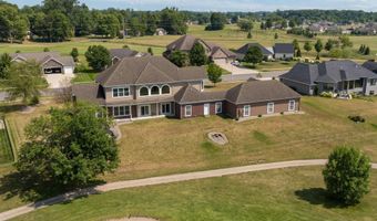 1801 N Dewey St, Auburn, IN 46706
