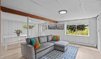 30 Stone Ridge Dr, East Greenwich, RI 02818
