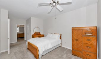 2004 PEGGY STEWART Way 204, Annapolis, MD 21401