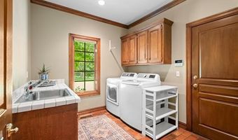 3000 Candlestick Ct, Bartlesville, OK 74006