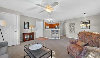 1315 Holgate Dr B, Ballwin, MO 63021