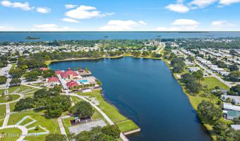 727 Periwinkle Cir, Barefoot Bay, FL 32976