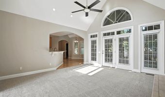 104 Vatersay Dr, Apex, NC 27502