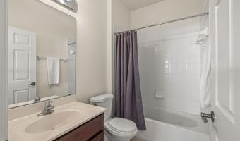 5808 HIDDEN FALLS Ln, Apollo Beach, FL 33572