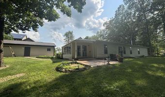 140 Lane 120 Lime Lake Ln, Angola, IN 46703