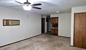 1614 17th St, Auburn, NE 68305