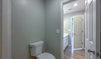 206 Riverchase Dr, Bainbridge, GA 39819