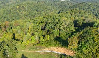 312 Poor Farm Rd, Beattyville, KY 41311