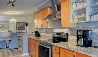 809 Lychee Dr, Barefoot Bay, FL 32976