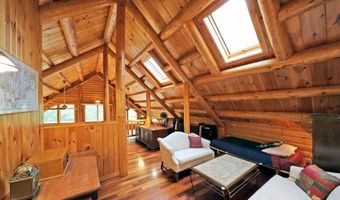 233 Algerie Rd, Becket, MA 01223