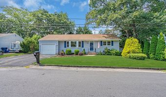316 Seaman Ave, Beachwood, NJ 08722