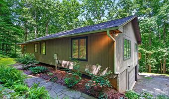 12 Beech Tree Ln, Asheville, NC 28804