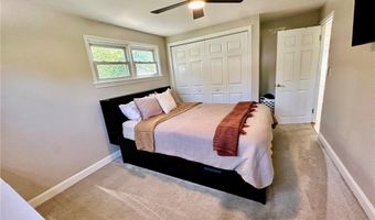 17 Rondeau Rd, Bellingham, MA 02019