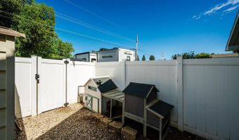 750 N Adams Ave, Buffalo, WY 82834