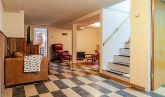 508 Circle Dr E, Cody, WY 82414