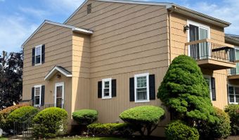 11 Deer Run 11, Bethel, CT 06801
