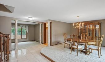 8681 144th Street Ct, Apple Valley, MN 55124
