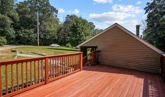 135 Lippitt Ave, Cranston, RI 02921