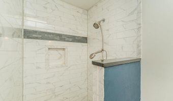 61 Bignon St, Barnwell, SC 29812